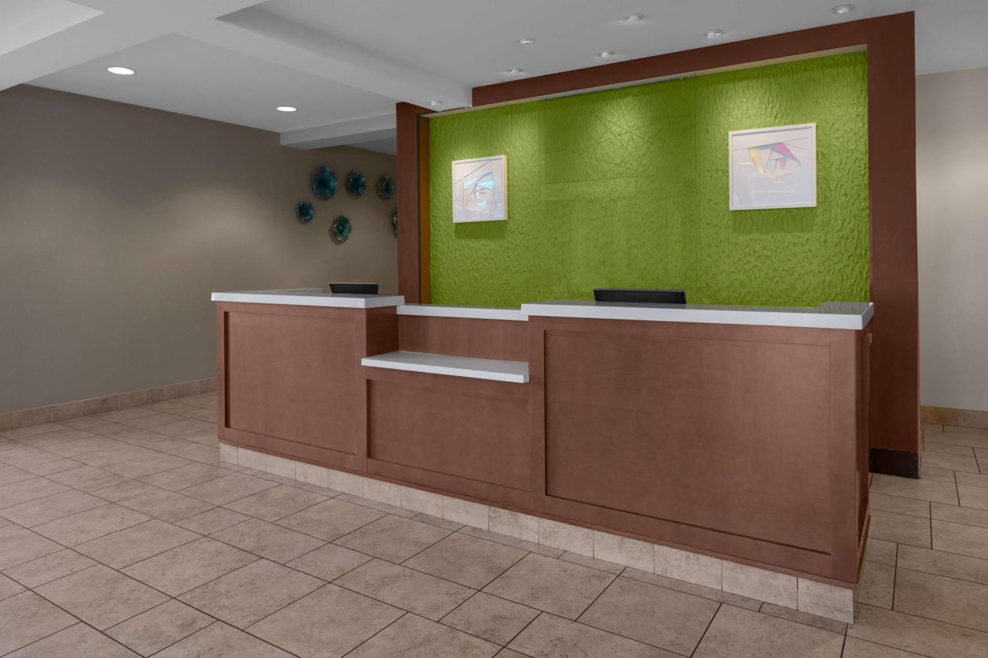 Hilton Garden Inn - Salt Lake City Airport Екстер'єр фото
